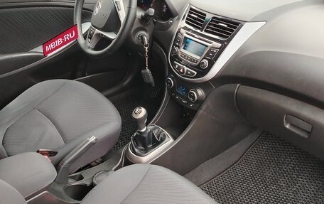 Hyundai Solaris II рестайлинг, 2014 год, 1 060 000 рублей, 6 фотография