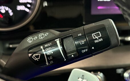 KIA Carnival, 2020 год, 4 170 000 рублей, 17 фотография
