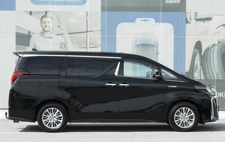 Toyota Alphard III, 2019 год, 4 749 000 рублей, 5 фотография