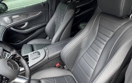Mercedes-Benz E-Класс, 2021 год, 4 200 000 рублей, 5 фотография