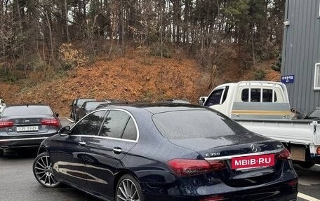 Mercedes-Benz E-Класс, 2021 год, 4 200 000 рублей, 2 фотография