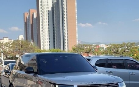 Land Rover Range Rover IV рестайлинг, 2022 год, 16 900 000 рублей, 2 фотография