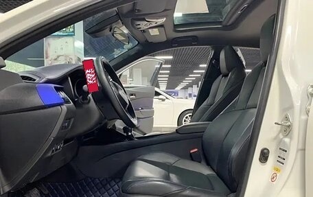 Toyota C-HR I рестайлинг, 2021 год, 1 790 000 рублей, 6 фотография