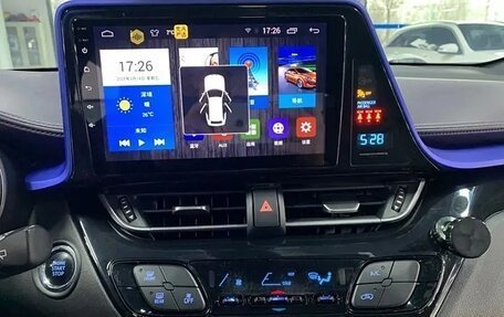 Toyota C-HR I рестайлинг, 2021 год, 1 790 000 рублей, 16 фотография