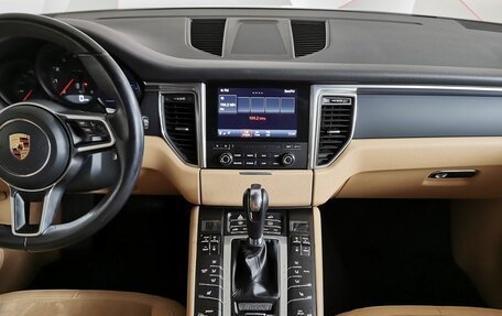 Porsche Macan I рестайлинг, 2016 год, 4 200 000 рублей, 11 фотография