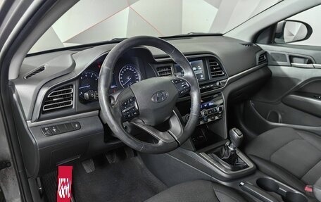 Hyundai Elantra VI рестайлинг, 2019 год, 1 243 000 рублей, 16 фотография