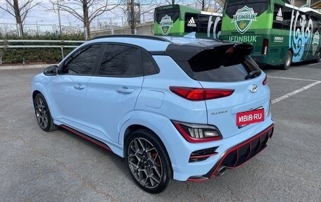 Hyundai Kona I, 2021 год, 2 230 000 рублей, 5 фотография