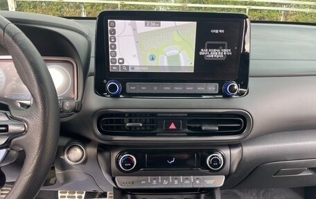 Hyundai Kona I, 2021 год, 2 230 000 рублей, 10 фотография