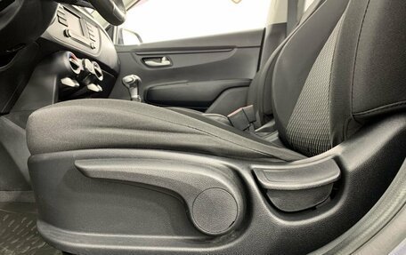 KIA Rio IV, 2017 год, 1 350 000 рублей, 10 фотография