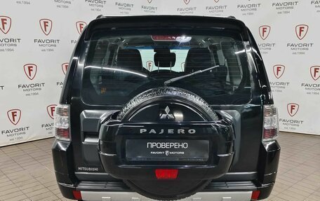 Mitsubishi Pajero IV, 2011 год, 1 750 000 рублей, 3 фотография