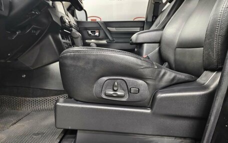 Mitsubishi Pajero IV, 2011 год, 1 750 000 рублей, 10 фотография
