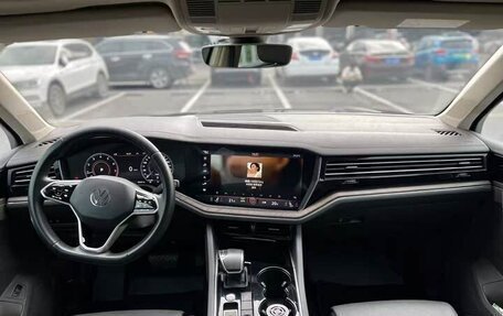 Volkswagen Touareg III, 2021 год, 3 550 000 рублей, 7 фотография