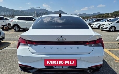 Hyundai Avante, 2021 год, 1 780 000 рублей, 5 фотография