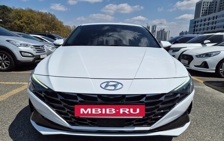 Hyundai Avante, 2021 год, 1 780 000 рублей, 2 фотография