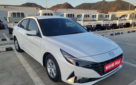 Hyundai Avante, 2021 год, 1 720 000 рублей, 2 фотография