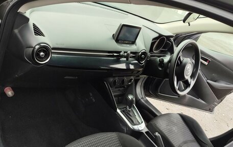 Mazda Demio IV, 2017 год, 750 000 рублей, 6 фотография