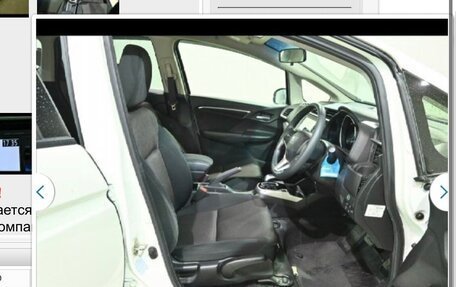 Honda Fit III, 2017 год, 1 050 000 рублей, 4 фотография