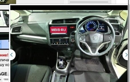 Honda Fit III, 2017 год, 1 050 000 рублей, 7 фотография