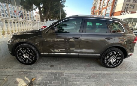 Volkswagen Touareg III, 2017 год, 3 950 000 рублей, 2 фотография