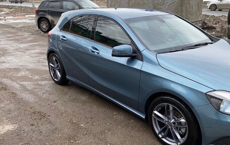 Mercedes-Benz A-Класс, 2014 год, 1 150 000 рублей, 2 фотография