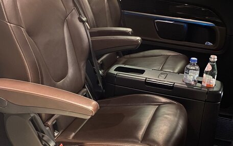 Mercedes-Benz V-Класс, 2017 год, 6 000 000 рублей, 13 фотография