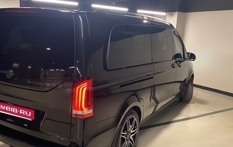 Mercedes-Benz V-Класс, 2017 год, 6 000 000 рублей, 7 фотография