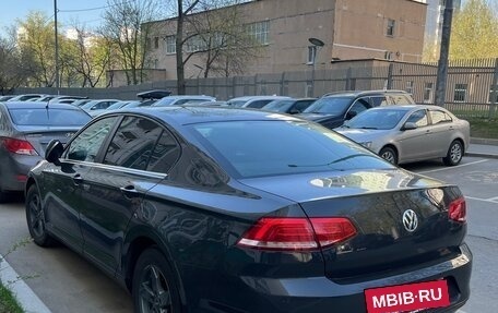 Volkswagen Passat B8 рестайлинг, 2015 год, 1 600 000 рублей, 6 фотография
