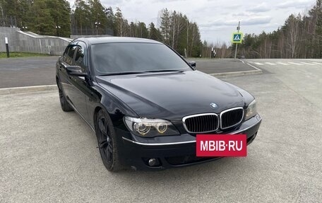 BMW 7 серия, 2003 год, 1 350 000 рублей, 3 фотография