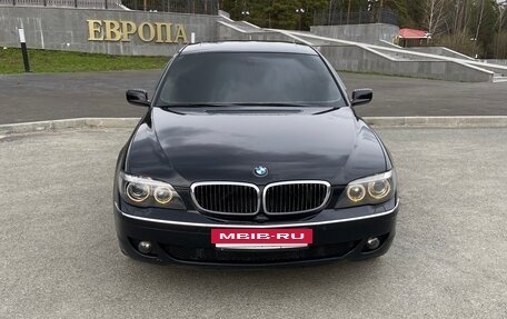 BMW 7 серия, 2003 год, 1 350 000 рублей, 2 фотография