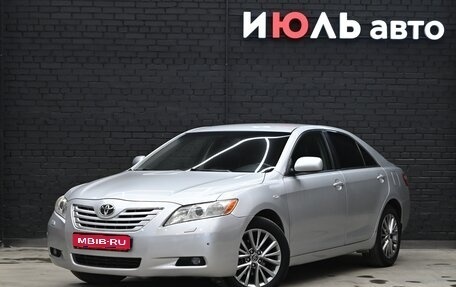 Toyota Camry, 2008 год, 1 250 000 рублей, 1 фотография
