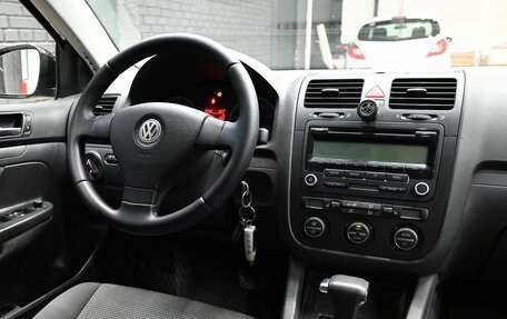Volkswagen Jetta VI, 2009 год, 750 000 рублей, 13 фотография
