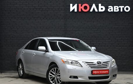 Toyota Camry, 2008 год, 1 250 000 рублей, 4 фотография