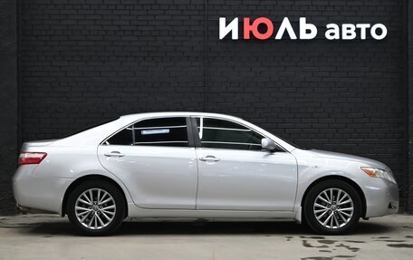 Toyota Camry, 2008 год, 1 250 000 рублей, 10 фотография