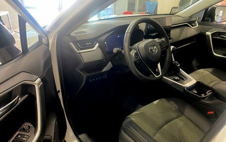 Toyota RAV4, 2024 год, 5 400 000 рублей, 6 фотография