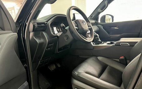 Toyota Land Cruiser, 2024 год, 14 500 000 рублей, 11 фотография