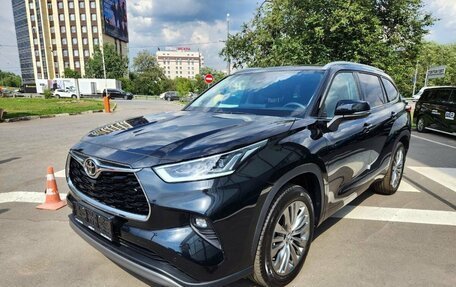 Toyota Highlander, 2024 год, 7 899 600 рублей, 2 фотография