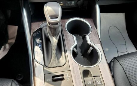 Toyota Highlander, 2024 год, 7 899 600 рублей, 11 фотография