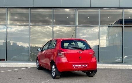 Toyota Yaris III рестайлинг, 2007 год, 539 000 рублей, 5 фотография