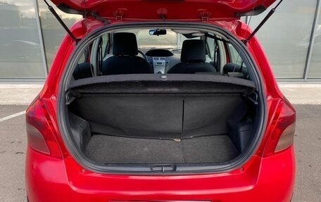 Toyota Yaris III рестайлинг, 2007 год, 539 000 рублей, 12 фотография