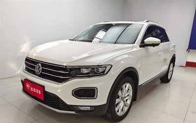 Volkswagen T-Roc I, 2022 год, 1 490 000 рублей, 1 фотография