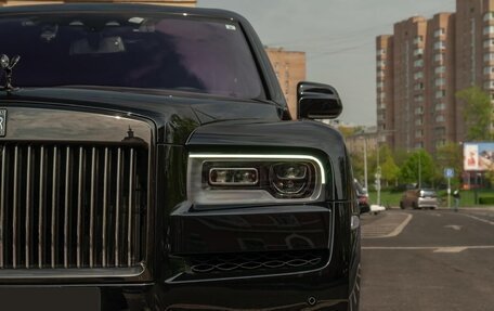 Rolls-Royce Cullinan, 2021 год, 45 500 000 рублей, 5 фотография