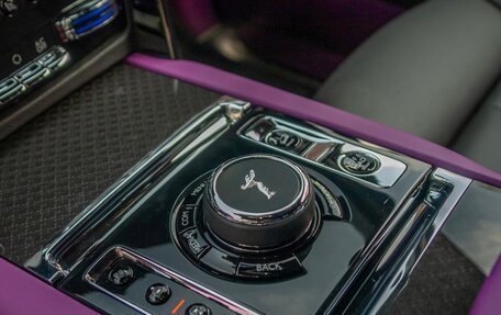 Rolls-Royce Cullinan, 2021 год, 45 500 000 рублей, 30 фотография