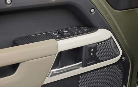 Land Rover Defender II, 2021 год, 6 776 123 рублей, 5 фотография
