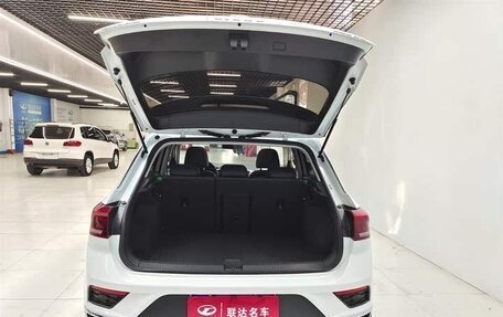 Volkswagen T-Roc I, 2022 год, 1 490 000 рублей, 9 фотография