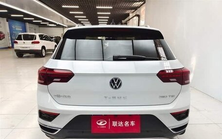 Volkswagen T-Roc I, 2022 год, 1 490 000 рублей, 5 фотография