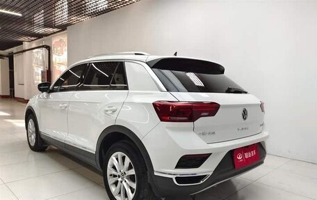 Volkswagen T-Roc I, 2022 год, 1 490 000 рублей, 6 фотография