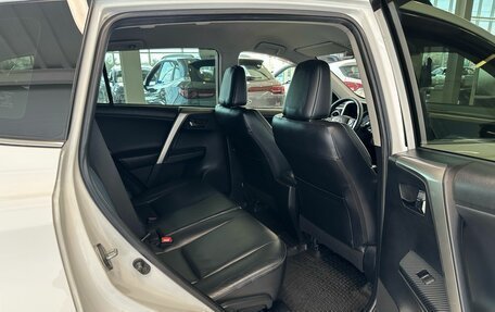 Toyota RAV4, 2013 год, 2 549 900 рублей, 18 фотография