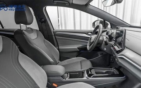 Volkswagen ID.4, 2022 год, 2 240 000 рублей, 13 фотография