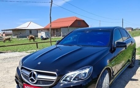 Mercedes-Benz E-Класс, 2015 год, 3 100 000 рублей, 1 фотография