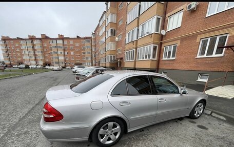 Mercedes-Benz E-Класс, 2004 год, 850 000 рублей, 9 фотография